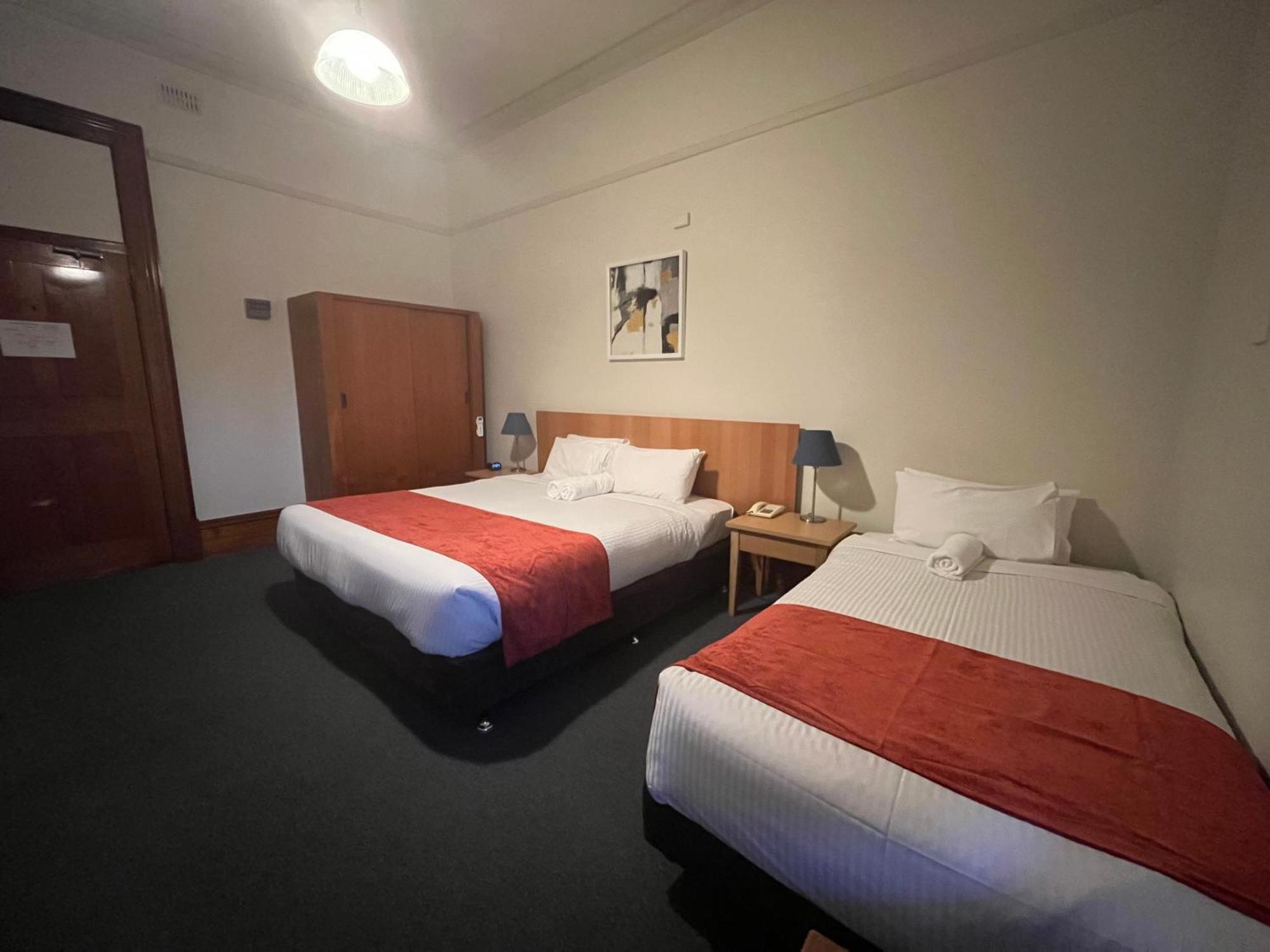 Princes Lodge Motel Adelaide Exterior photo